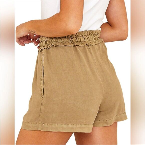 Bella Dahl High Tide Ruffle Waist Short Size Medium Olive NWT Retail 103.00 - Picture 2 of 7